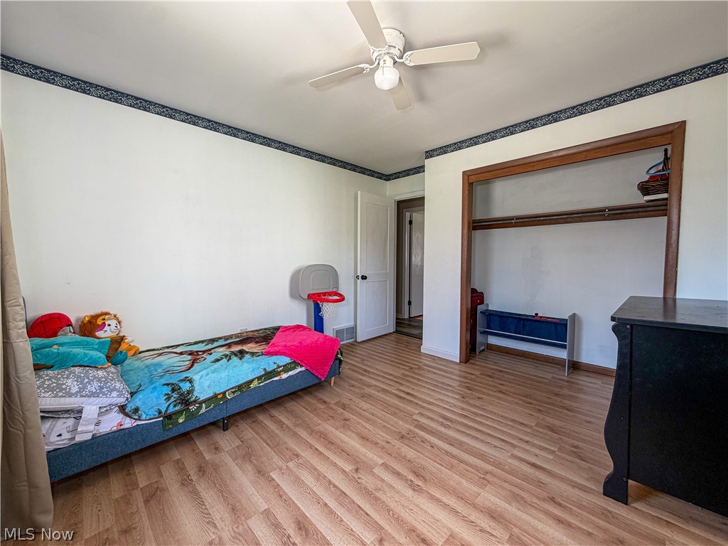 Village Park Estates 04 - Residential