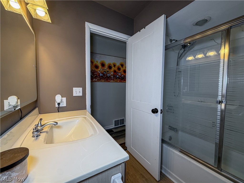 Village Park Estates 04 - Residential