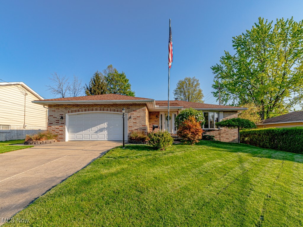1071 Gettysburg Drive, Parma, Ohio image 1