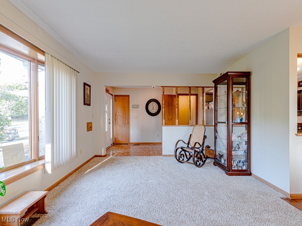 1071 Gettysburg Drive, Parma, Ohio image 6