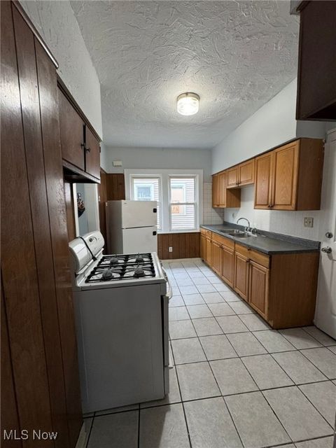 Tiny photo for 3342 Desota Avenue, Cleveland Heights, OH 44118 (MLS # 5179915)