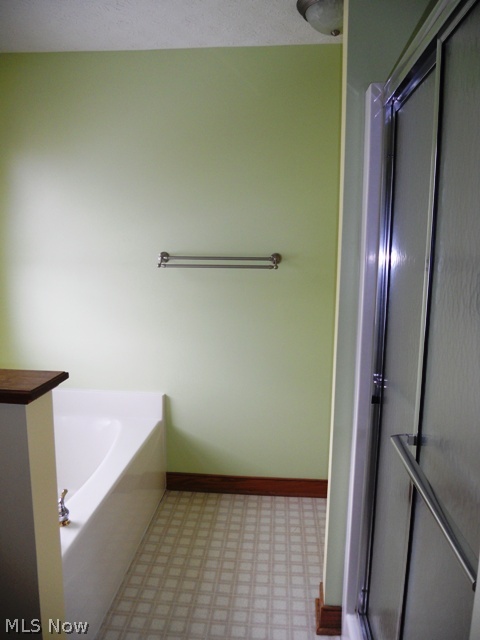 Village/Hartville - Residential