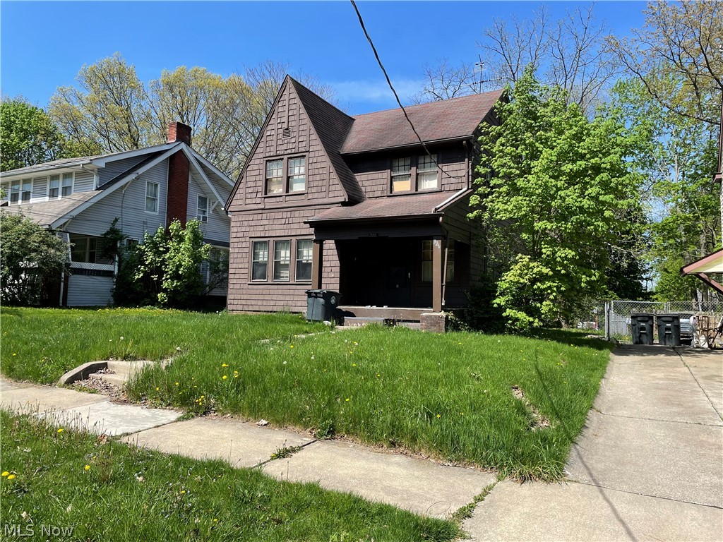 Looking to begin or expand your investment portfolio? This property is looking for the right pair of hands to restore this home and bring it back up to date. Three bedrooms and one full bathroom. Spacious first floor living area. Two-car detached garage on a nice lot.