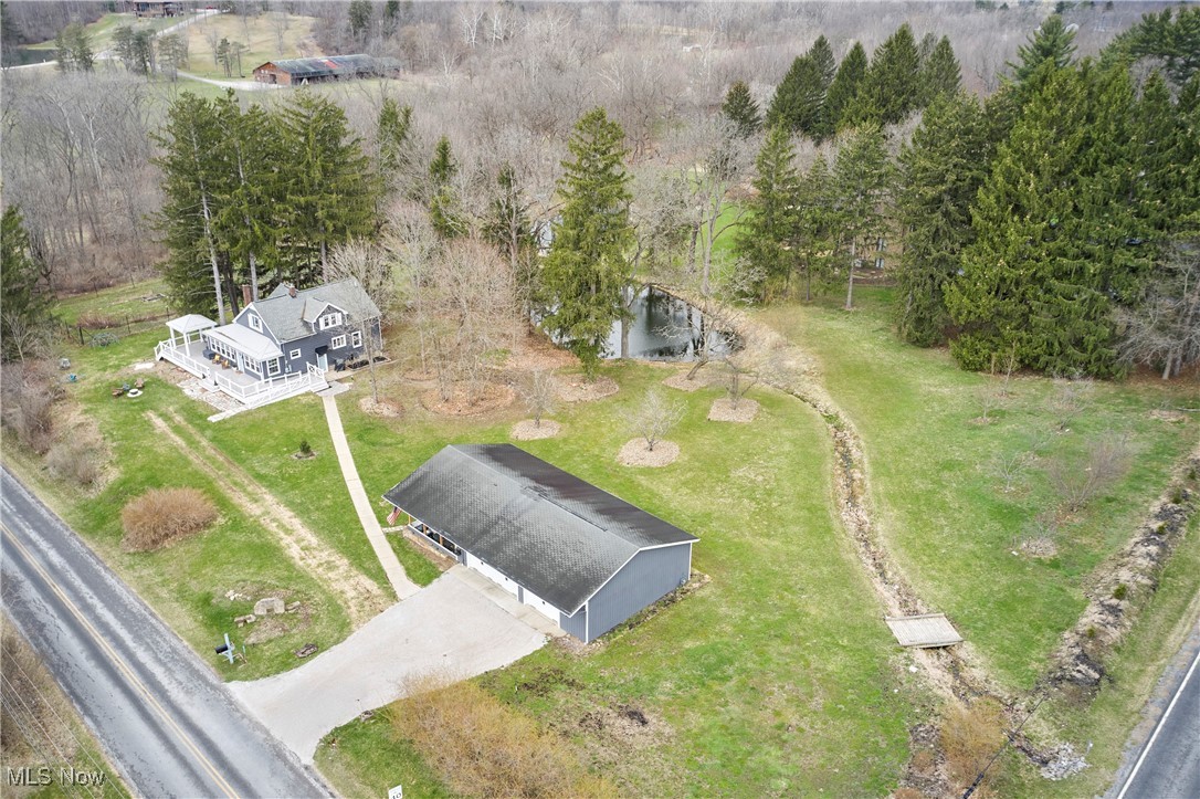5131 Hawkins Road, Richfield, Ohio image 2