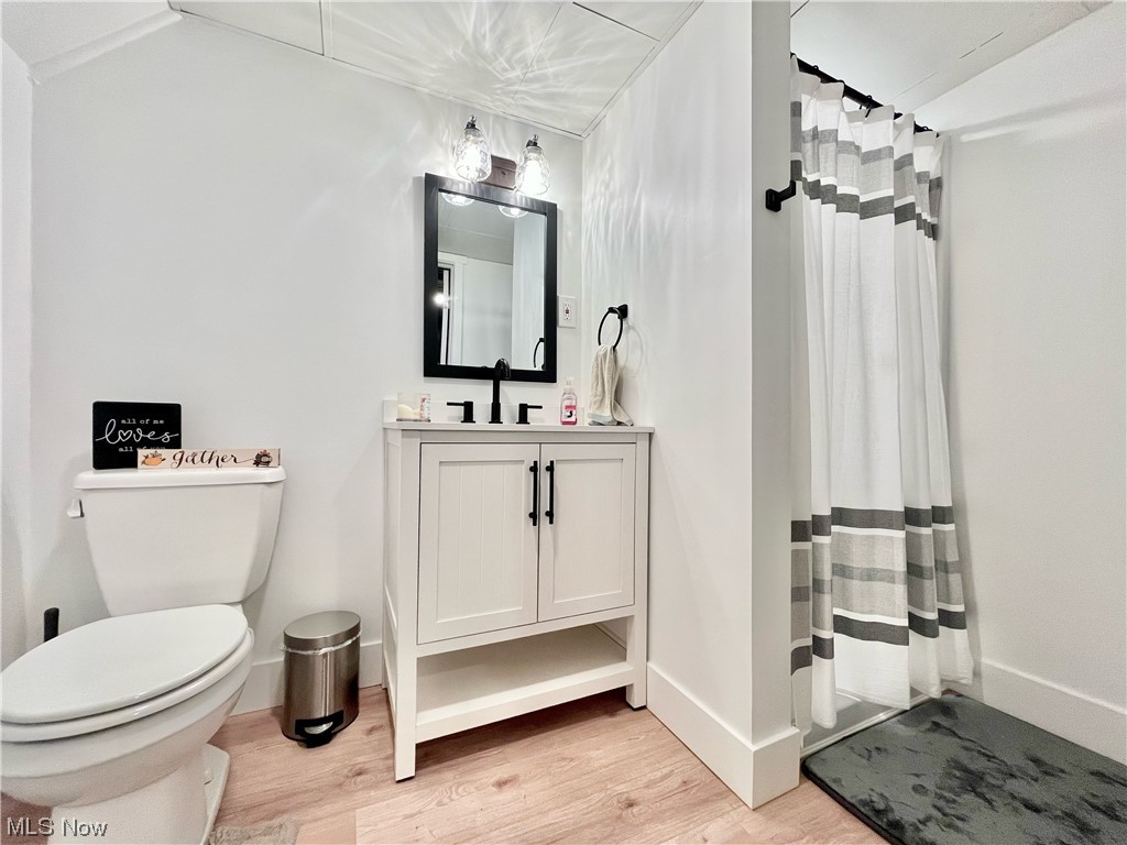 Lorain Woods - Residential