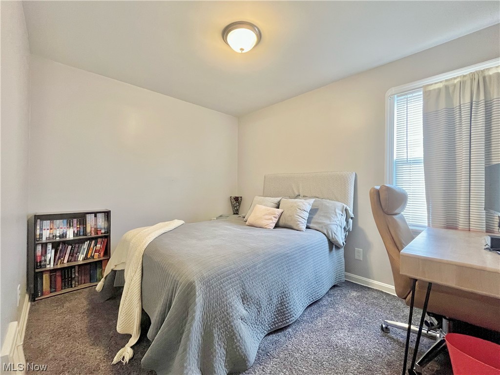 Lorain Woods - Residential