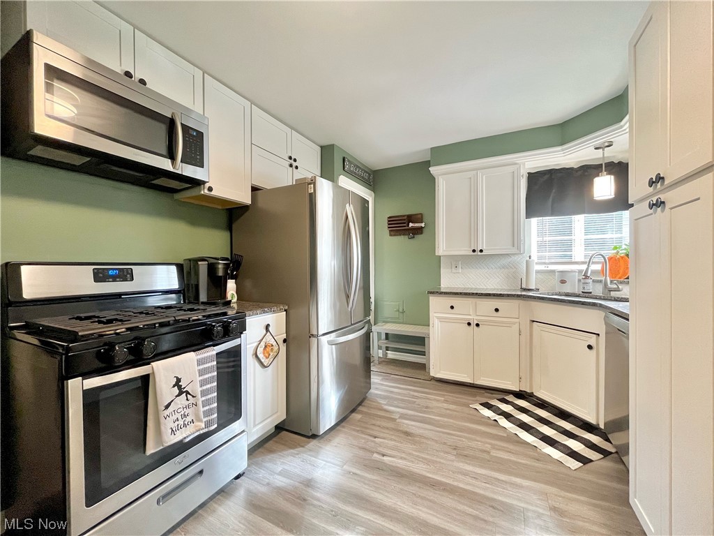 Lorain Woods - Residential