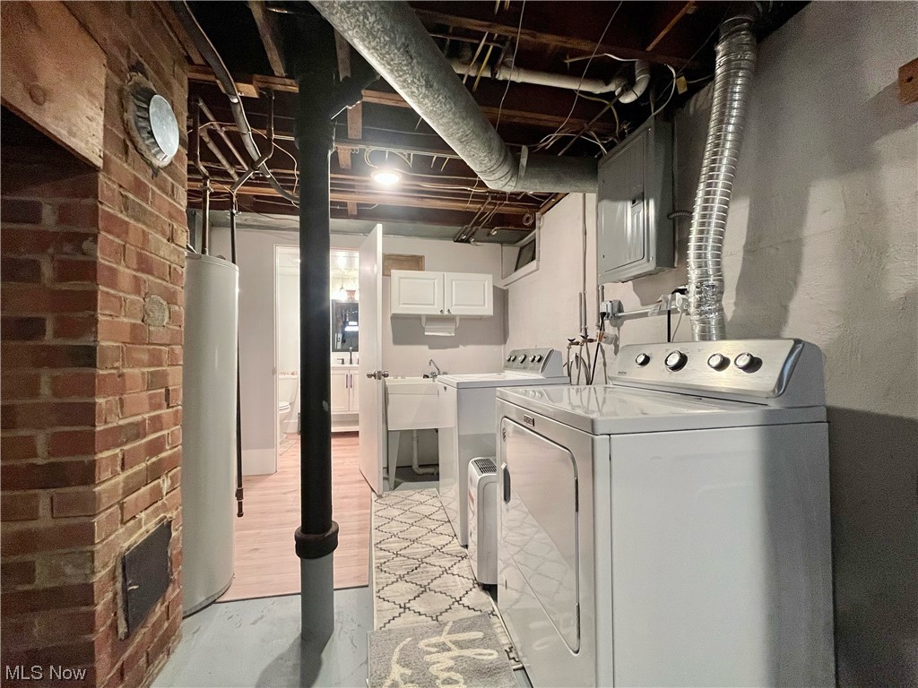 Lorain Woods - Residential