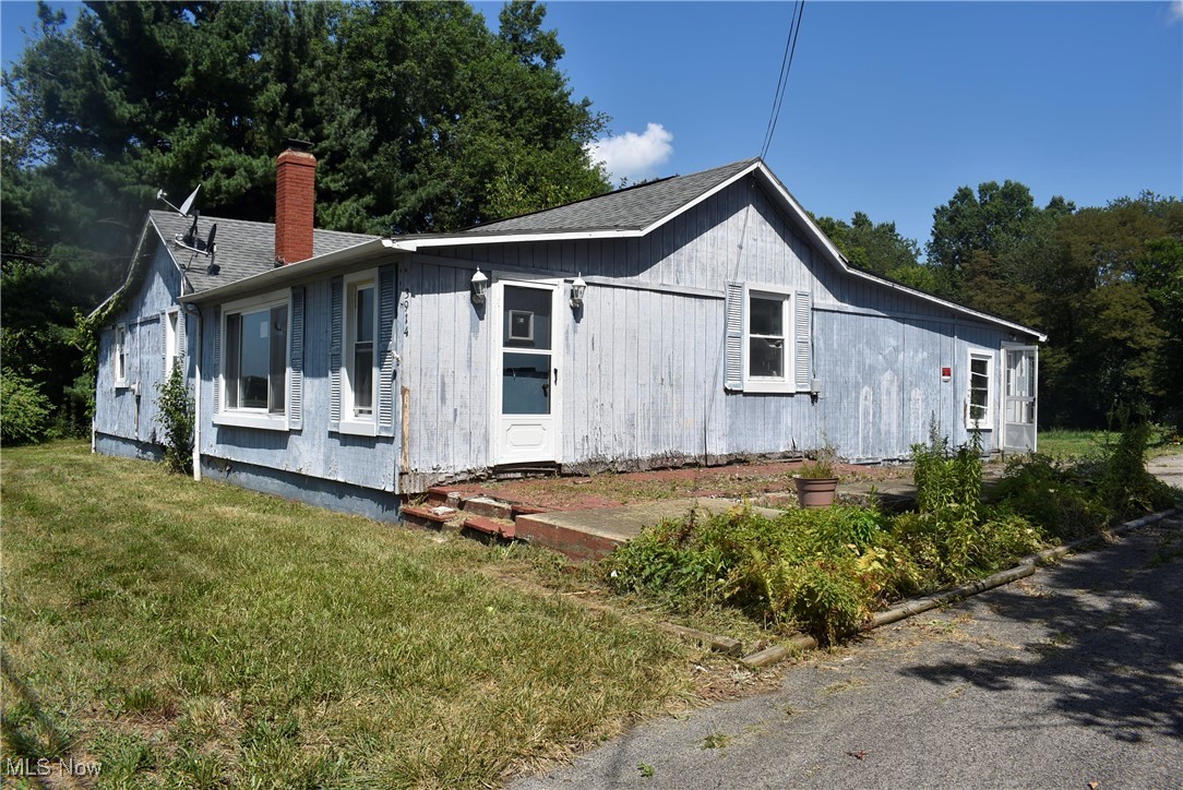 Ranch home with 3 bedrooms and 1 full bath. 2 car detached garage. Property sold as is. No guarantees. No warranties. Must be pre-approved or show proof of funds. All offers must be submitted by the buyer’s agent using the online offer management system. Access the system via the link provided.