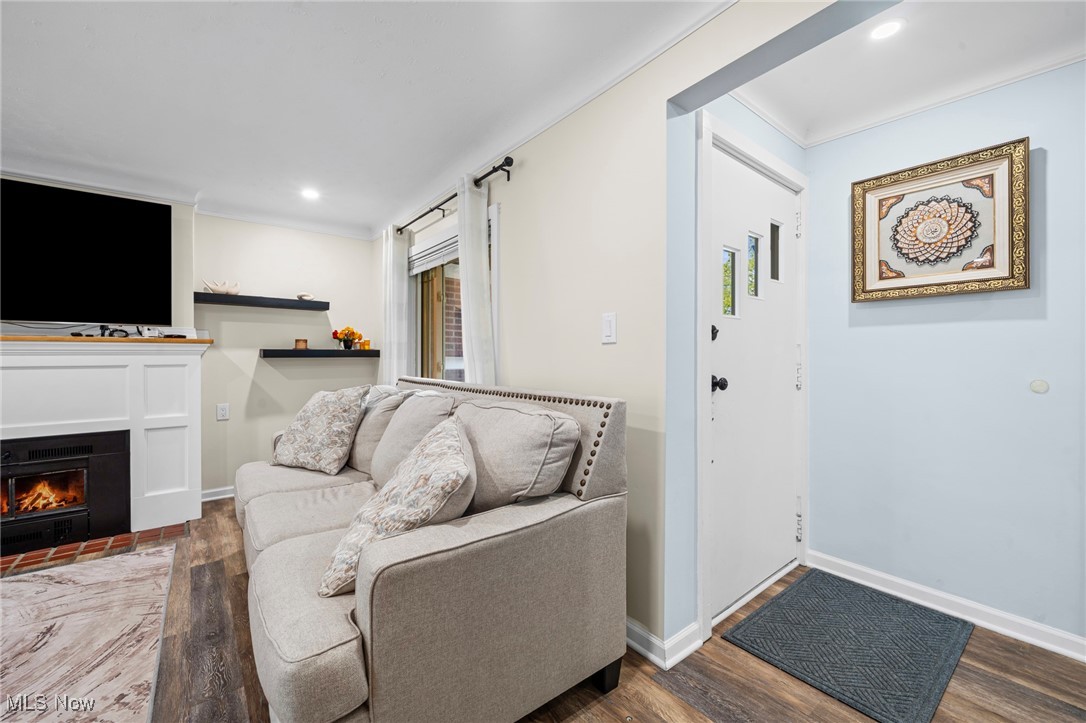 Janmar 04 - Residential