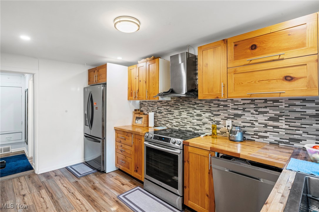 Janmar 04 - Residential