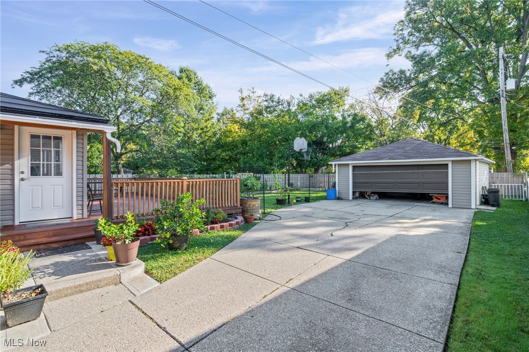 Janmar 04 - Residential