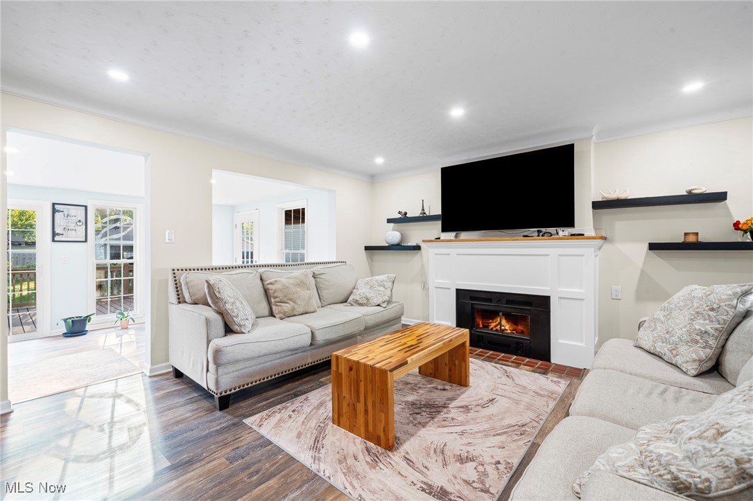 Janmar 04 - Residential