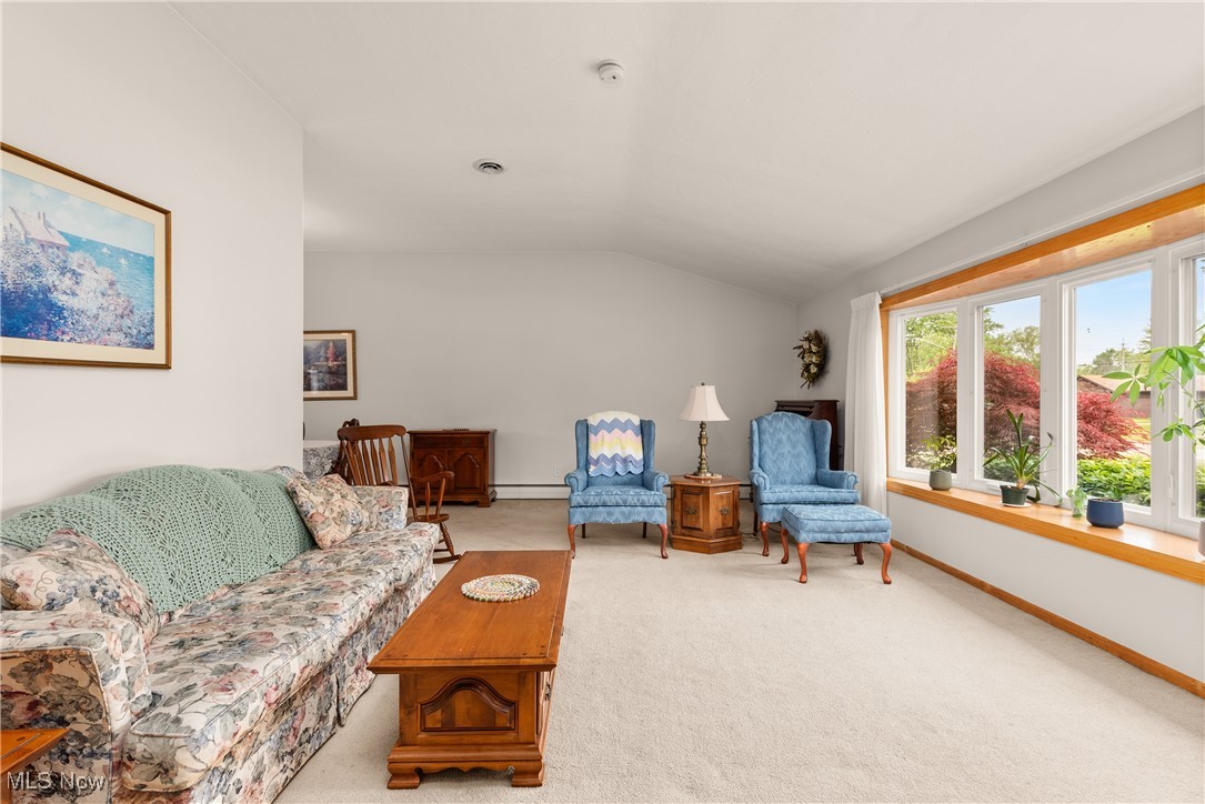 28023 Terrace Drive, North Olmsted, Ohio image 9