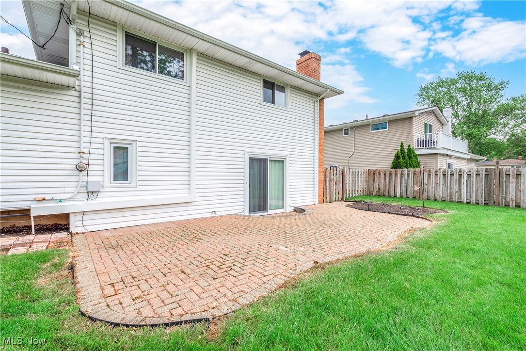 28023 Terrace Drive, North Olmsted, Ohio image 36