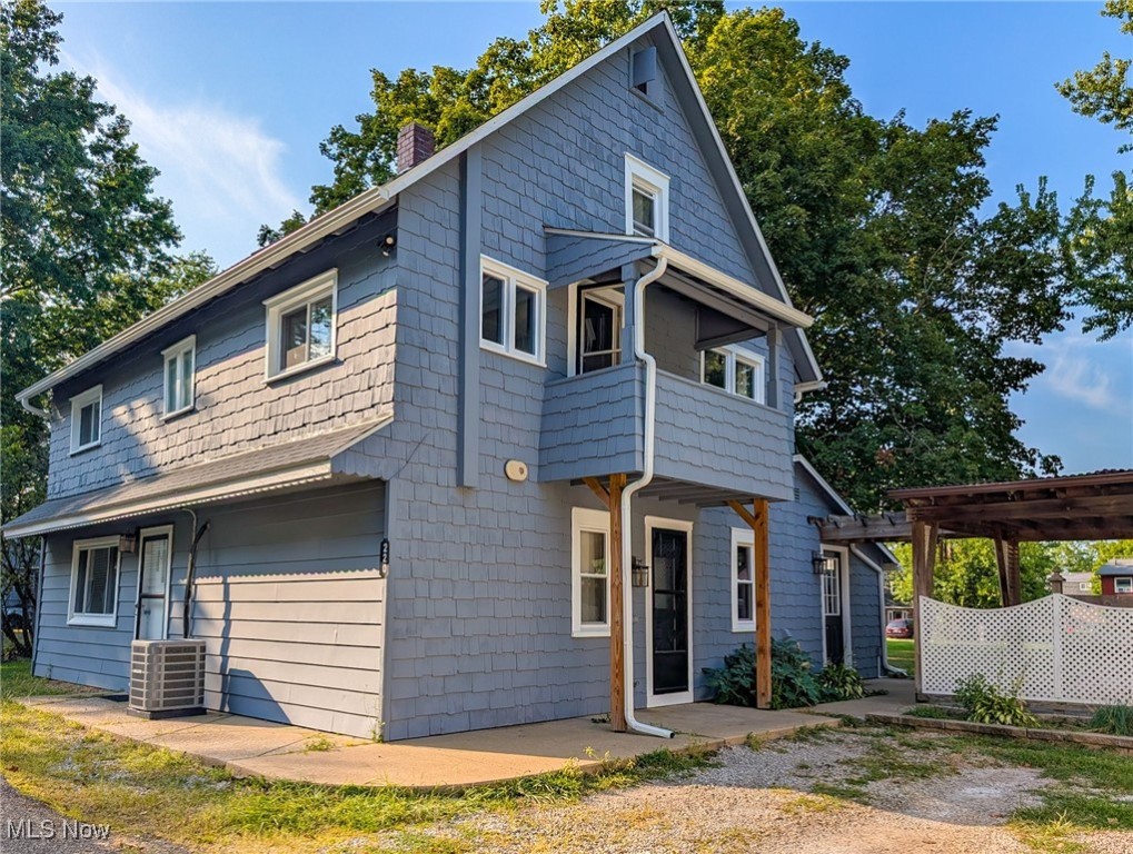 Village/Hartville - Residential