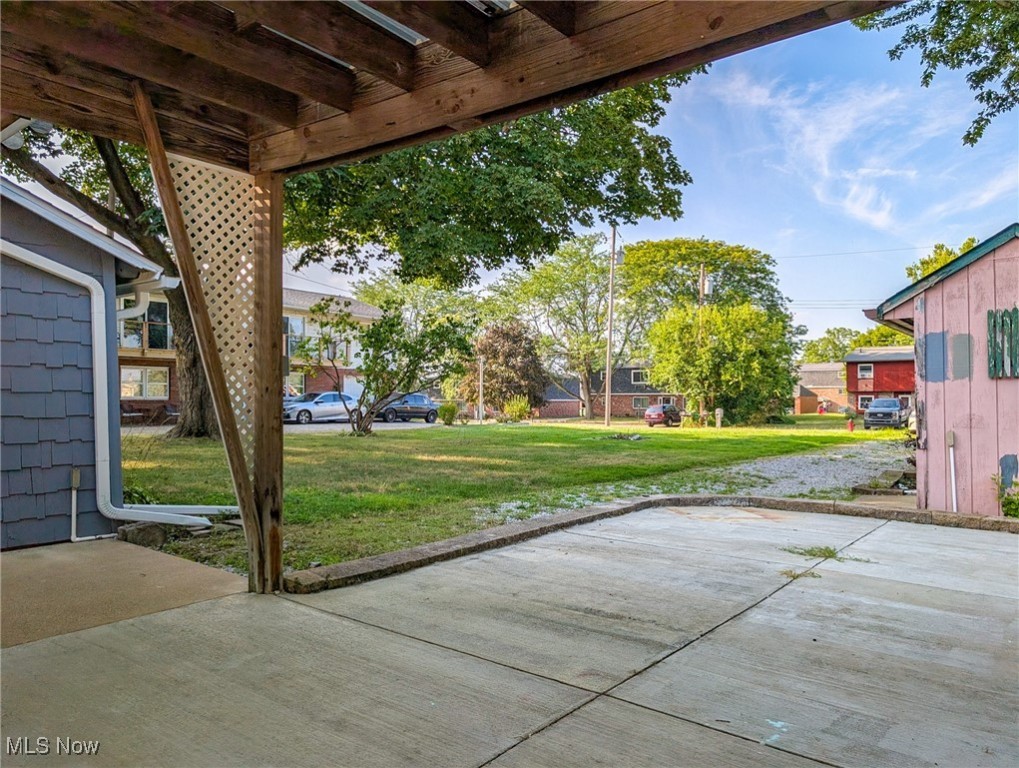 Village/Hartville - Residential