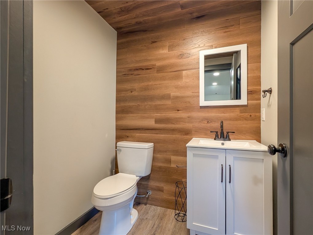 Village/Hartville - Residential