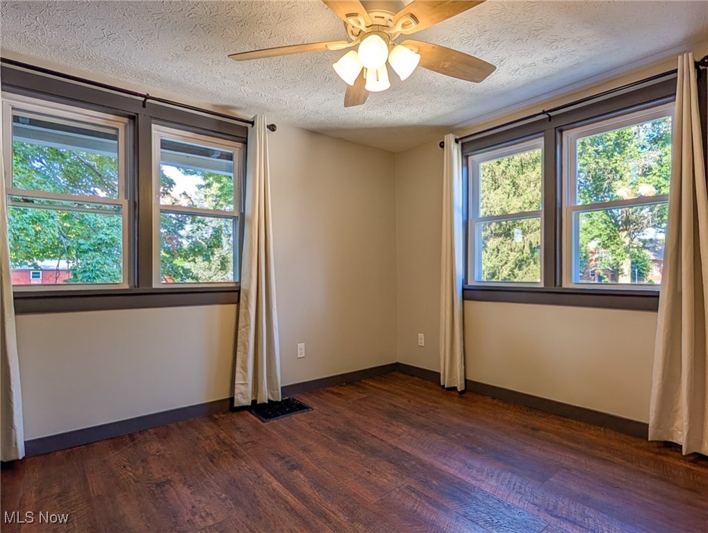 Village/Hartville - Residential