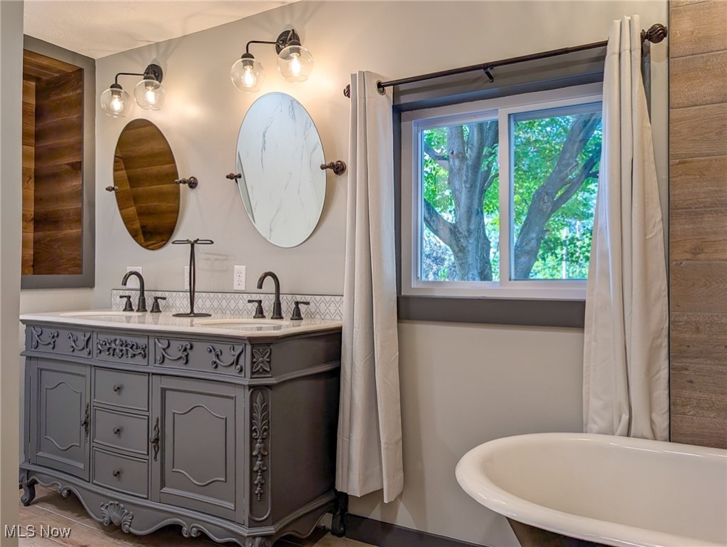 Village/Hartville - Residential