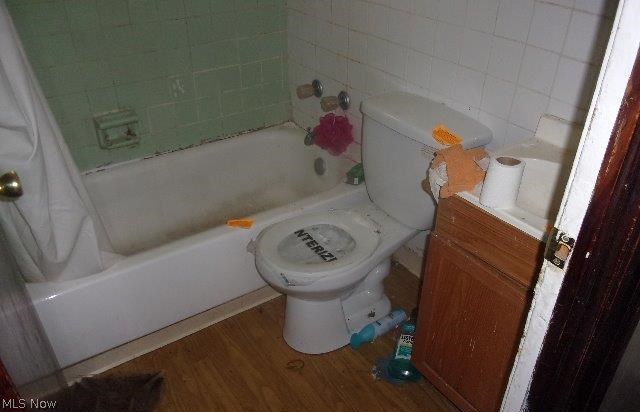 D Schatzingers Superior Park Su - Residential Income