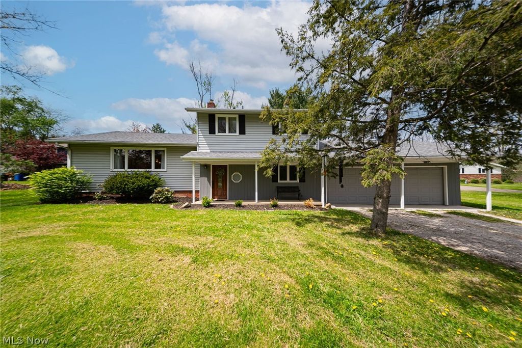 Photo of 17414 Bennett Road, North Royalton, OH 44133 (MLS # 5203791)