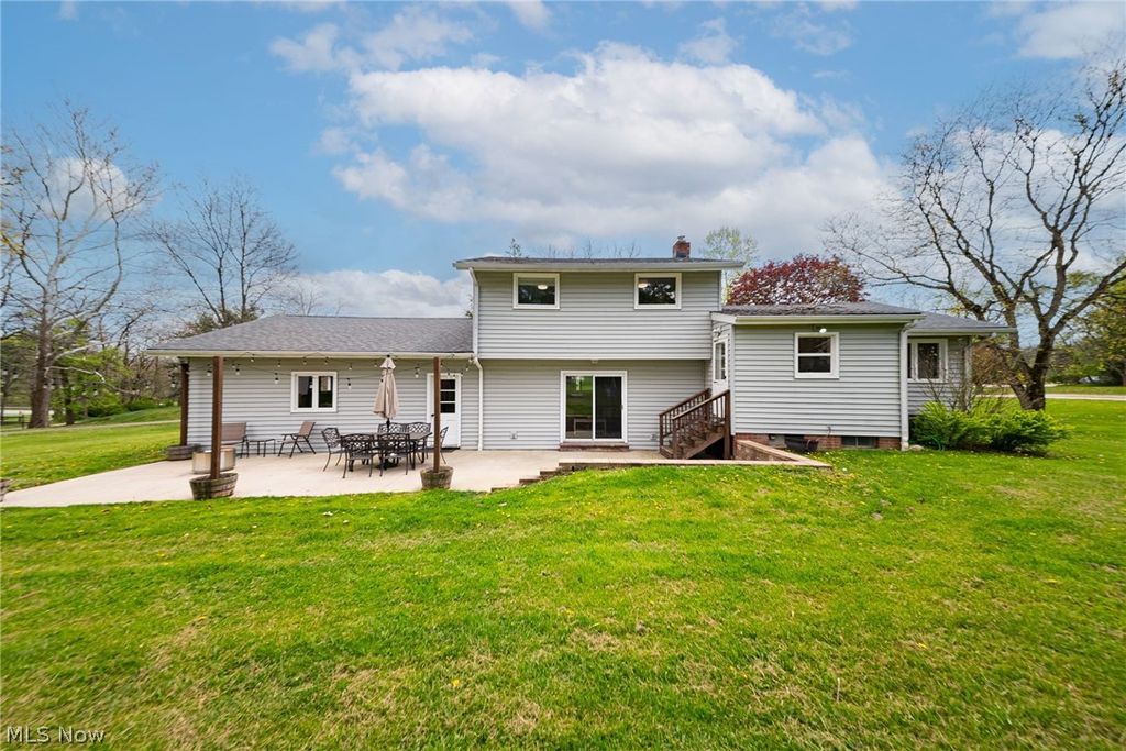 Photo of 17414 Bennett Road, North Royalton, OH 44133 (MLS # 5203791)