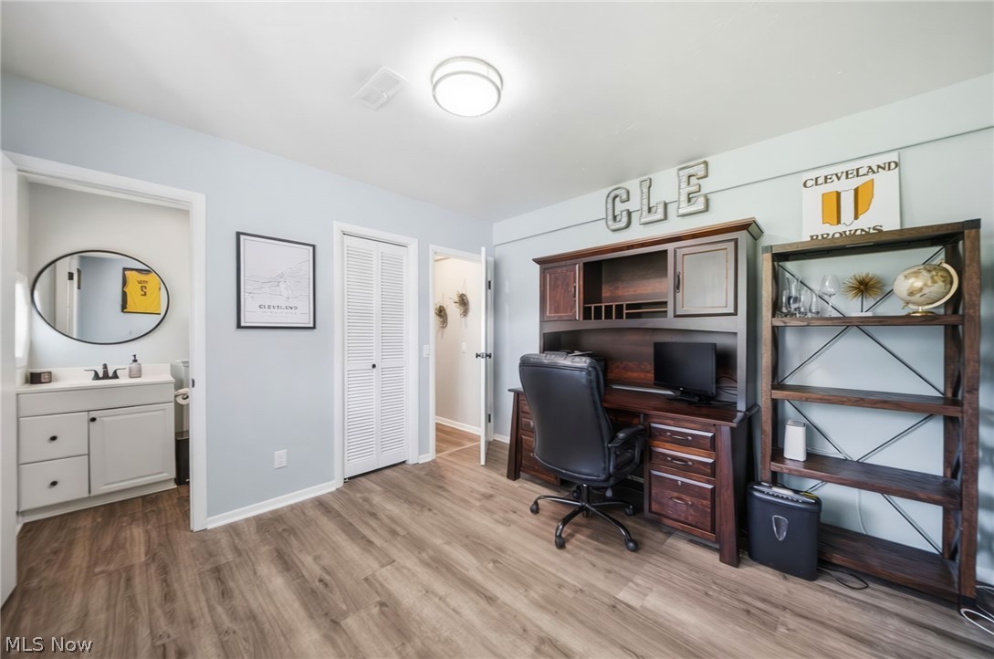 Royalton Sec 04 - Residential