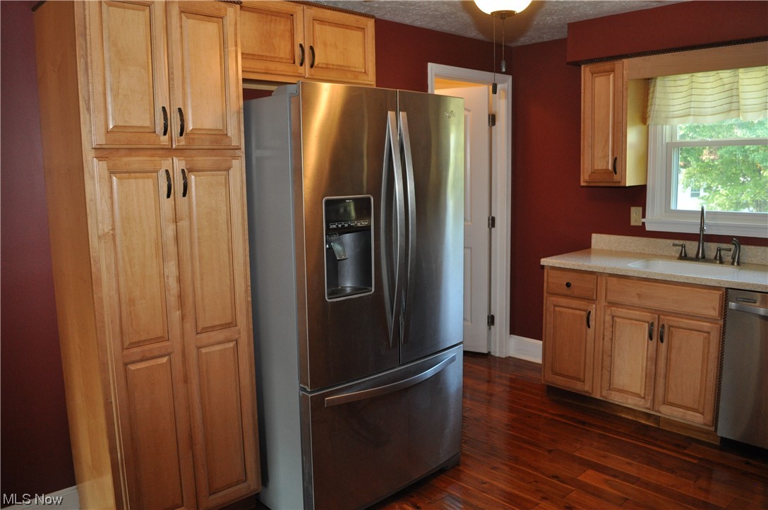 Heatherwood Knolls - Residential Lease