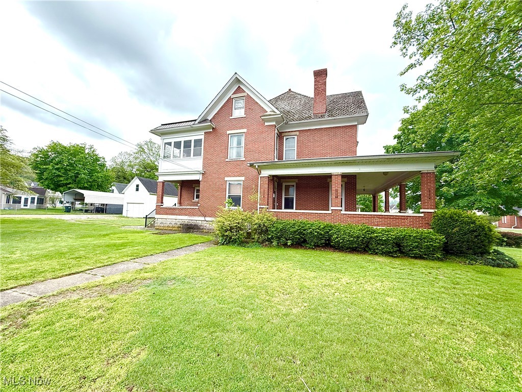 706 Dewey Avenue, Saint Marys, West Virginia image 3
