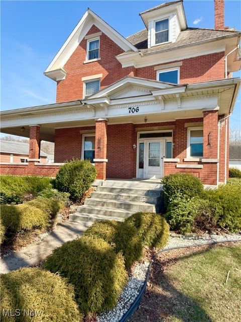 706 Dewey Avenue, St Marys, WV 26170 - MLS#: 5106500