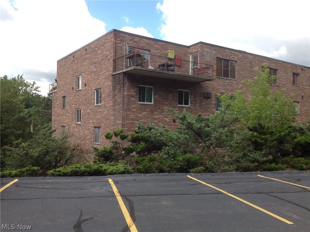 Nob Hill East Condo - Residential