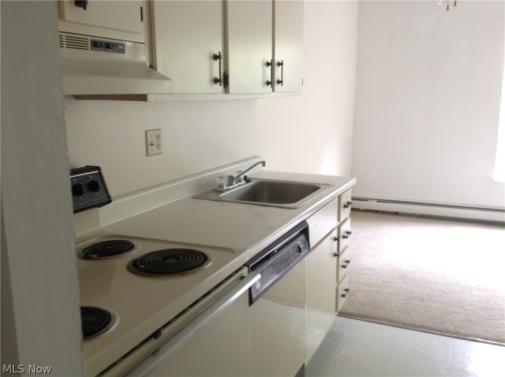 Nob Hill East Condo - Residential