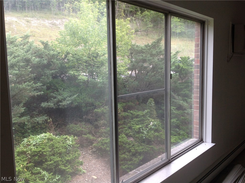 Nob Hill East Condo - Residential