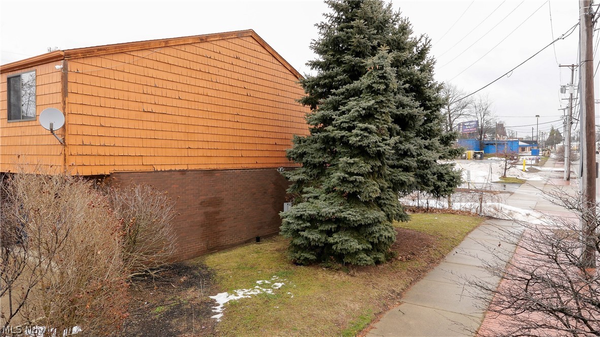 Wiley Buchtel Place - Residential Income