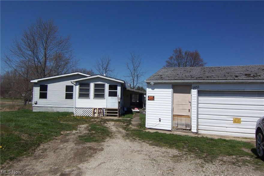 Great potential in the country! New furnace 2022, hot water tank 2022, well pump 2022. Central air 2011. Roof on house 2018. 2+ detached garage w/door opener! Corner 1 acre lot! Needs cosmetic. Addition step down family room! Master bath with tub and shower needs work. No FHA or VA, selling as is.