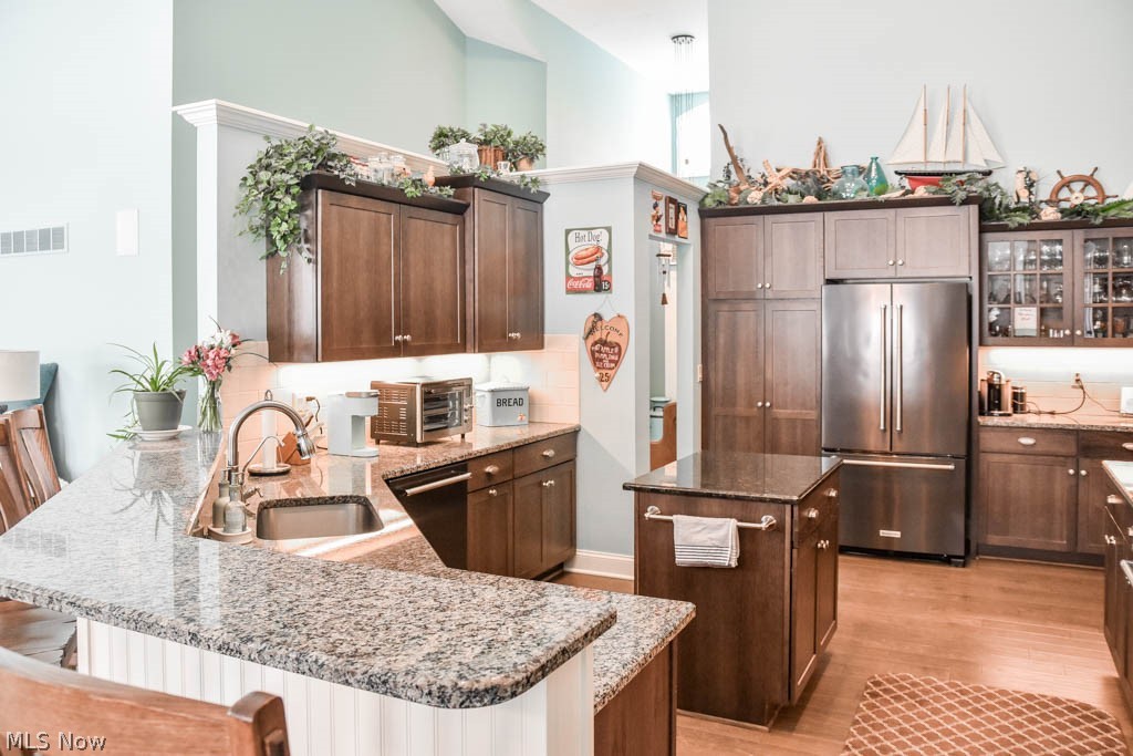 Waterside Condo - Residential