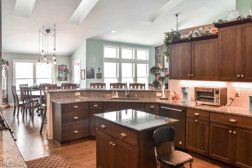 Waterside Condo - Residential