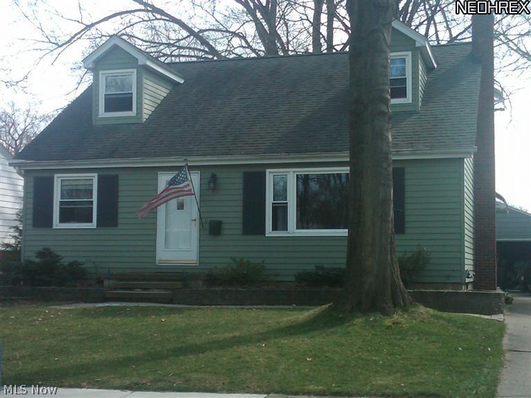 Spacious Rental, GREAT Rental home with GREAT Layout LARGE Living Room, Dining Area, Kitchen, two first Floor Bedrooms with natural hardwood and Full Bath, two Large 2nd Floor Bedrooms with Full Bath! Large dry, clean basement with recreation room and laundry. Awesome Rear Covered Porch and detached 2-car garage. This is a great rental home.