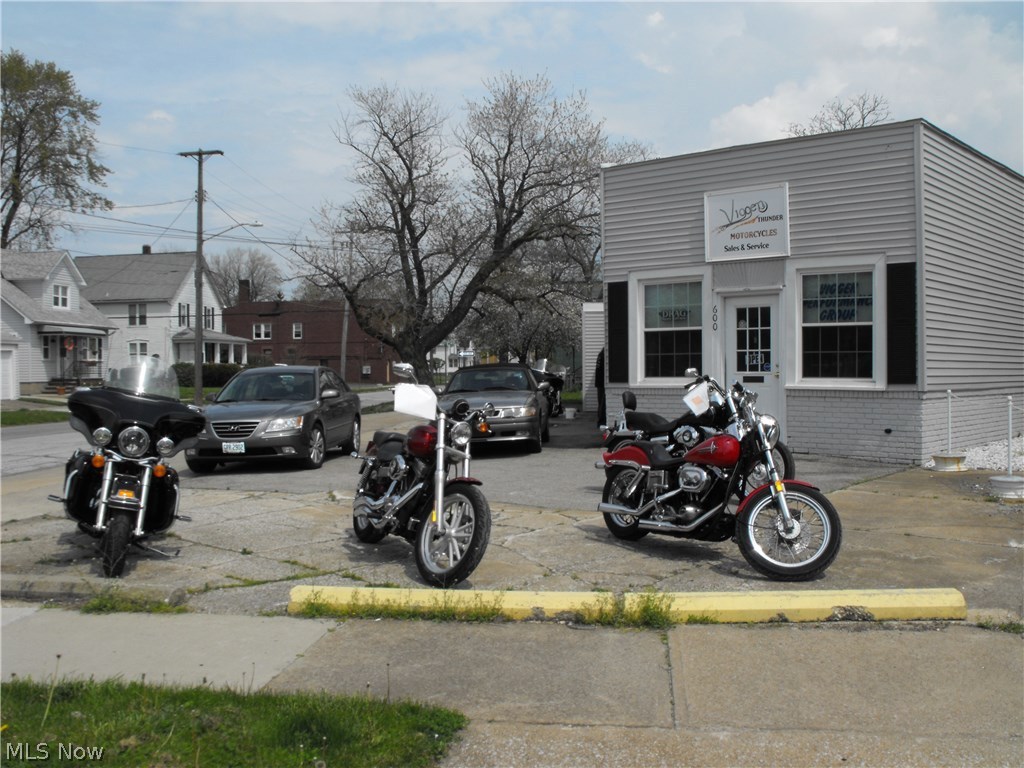 Mighton Merrill - Commercial Sale