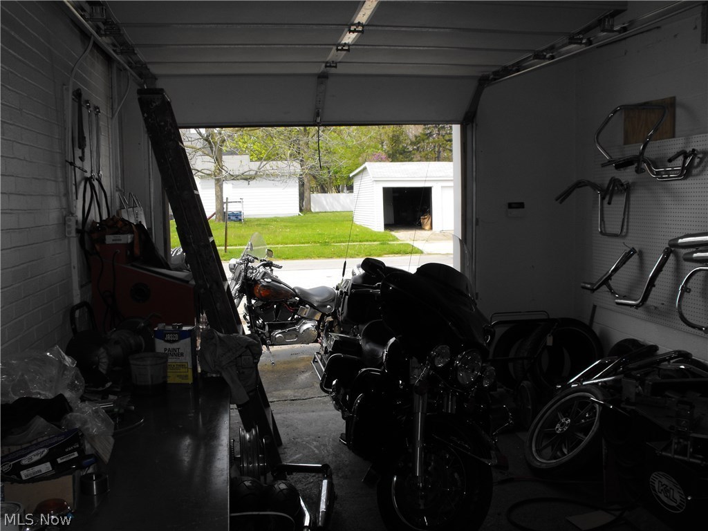 Mighton Merrill - Commercial Sale