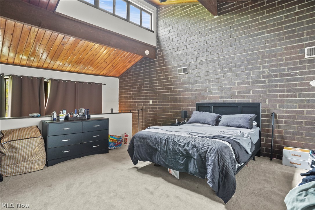 Penguin Condo - Residential