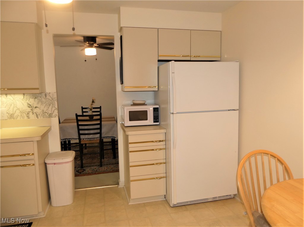 King James South Condo B - Residential