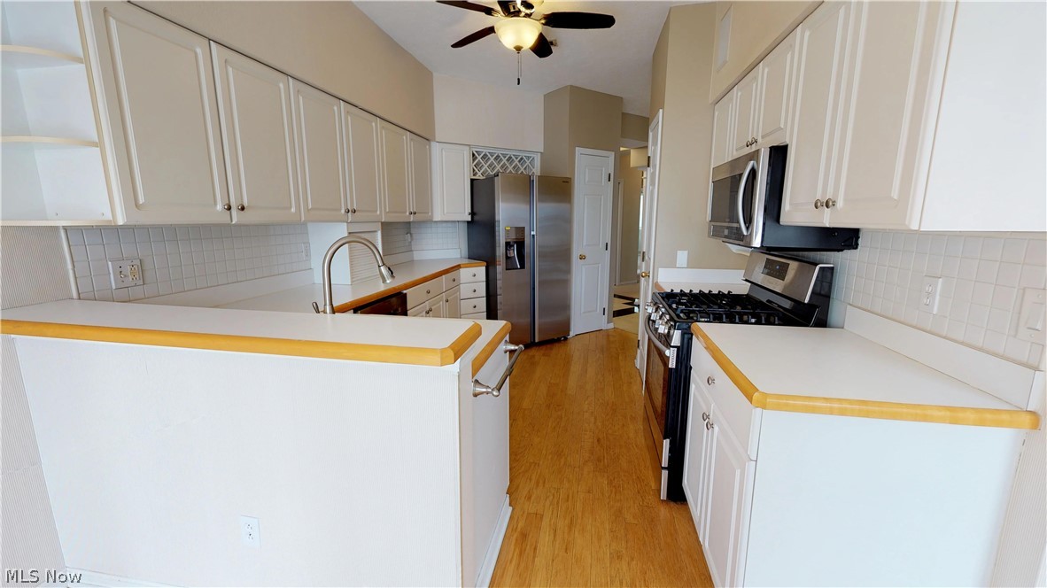 Woodhawk Club Condo II Ph III - Residential