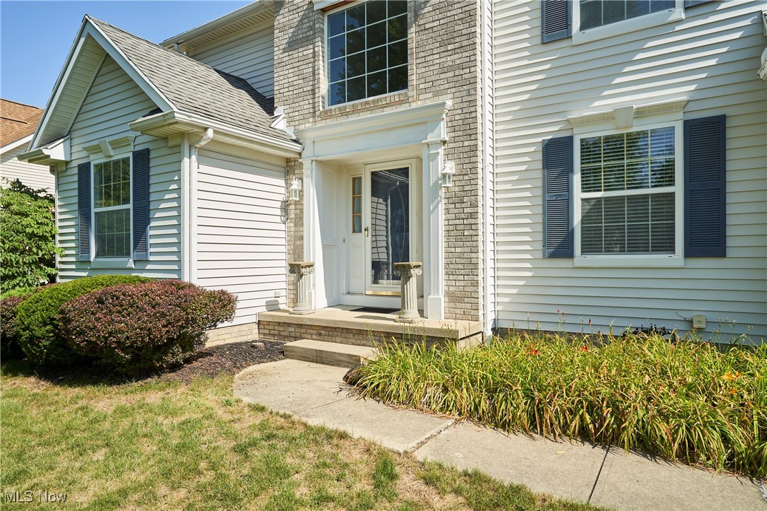 Fairlawn, Ohio 44333, United States, 3 Bedrooms Bedrooms, ,3 BathroomsBathrooms,Residential,Active,210398