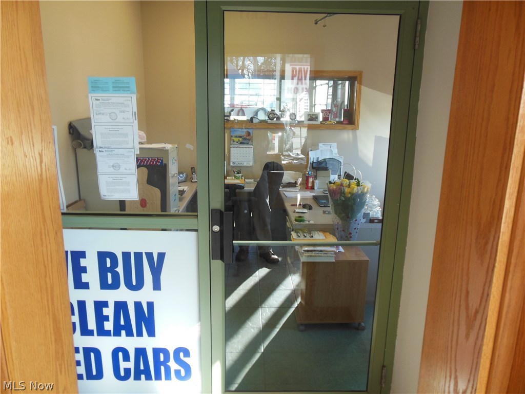 Elyria Township - Commercial Sale