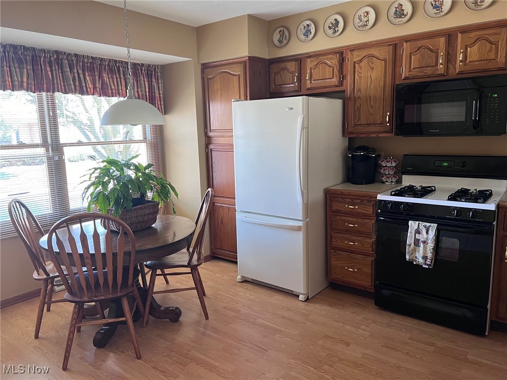 Villas At Highland Park Condo - Residential