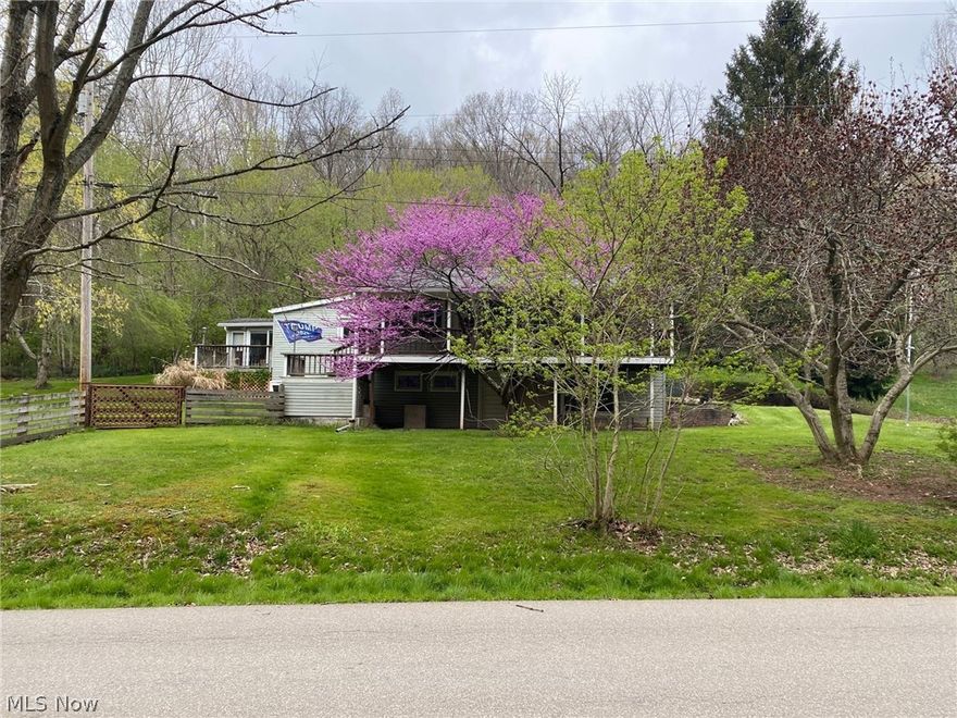 Be the first to see this country property! Featuring 4.74 mostly wooded acres, this 3 bedroom home features a great room, country kitchen, dining room, living room, full bath and sunroom. Enjoy a covered porch and detached garage. Call today for your own tour!