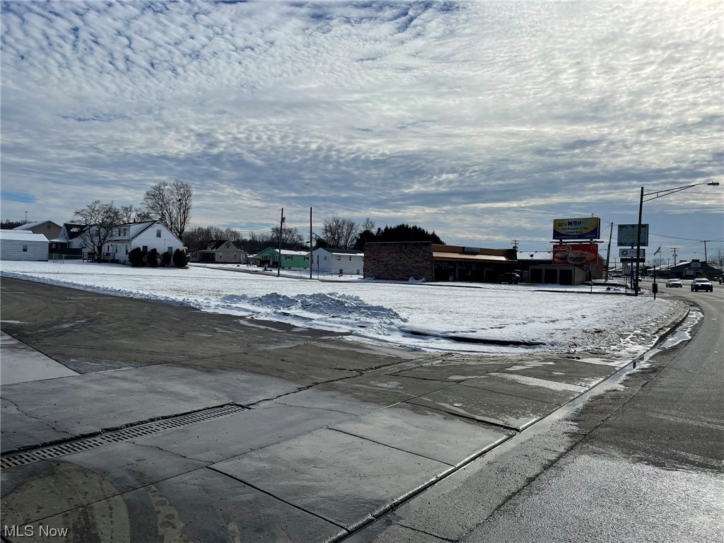 1900 Grand Central Avenue