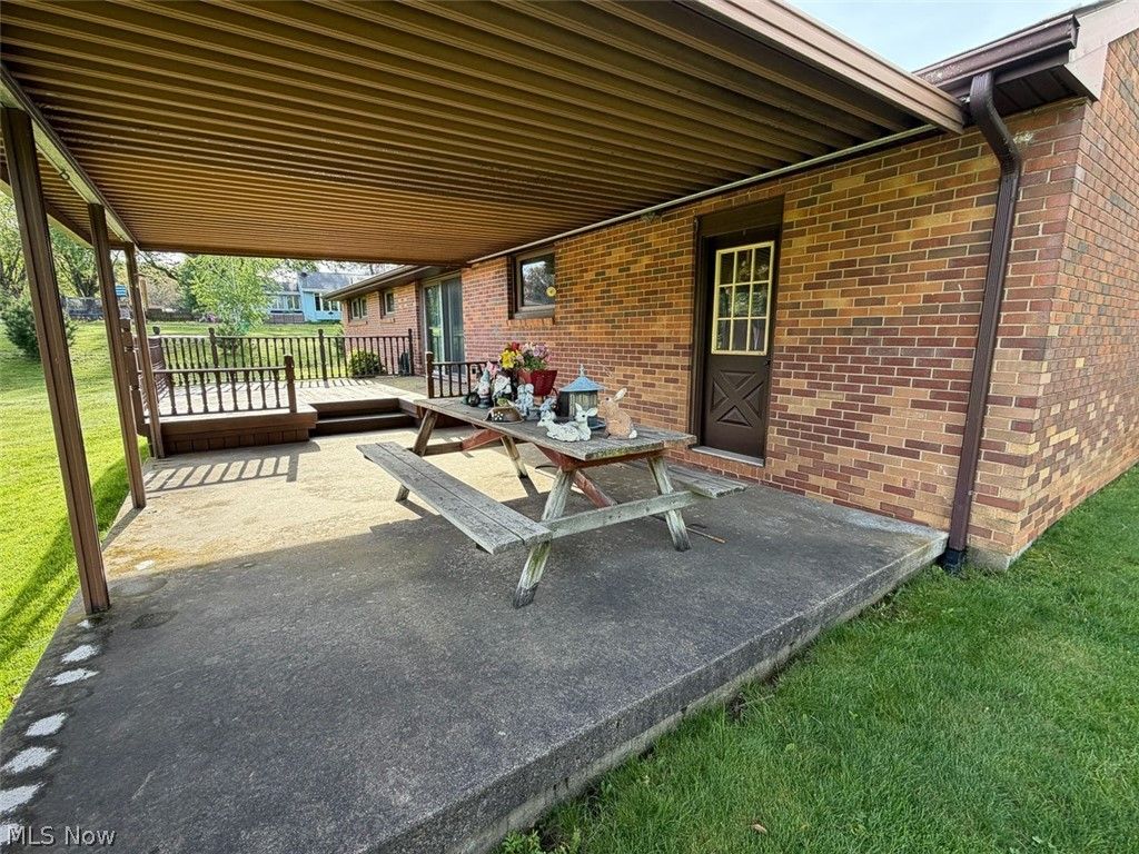 Photo of 3937 Linda Street NW, North Canton, OH 44720 (MLS # 5205952)